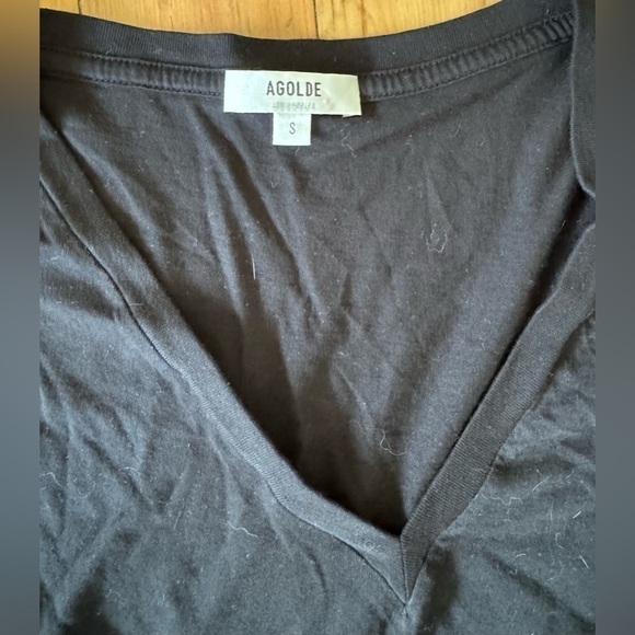 AGOLDE Black V-neck cotton-blend T-shirt - Picture 8 of 9